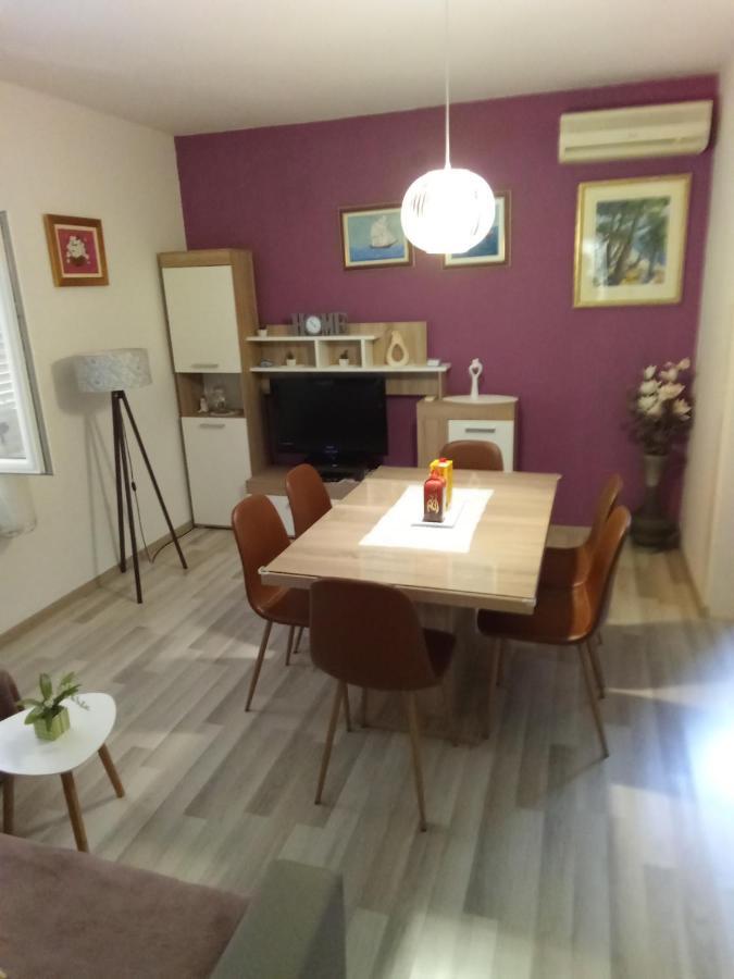 Apartments Smiljana Mucic Μακάρσκα Εξωτερικό φωτογραφία